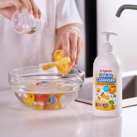Limpiador de Biberones Yuzu con Dosificardor 700 ml