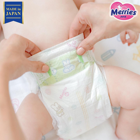 Pañal Merries Jumbo (Velcro)