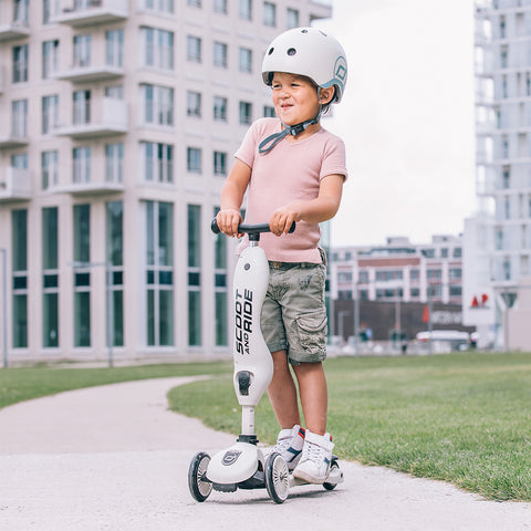 Casco Bicicleta y Scooter Ajustable (Ash)