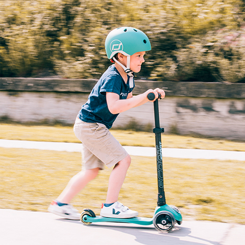 Casco Bicicleta y Scooter Ajustable (Forest)
