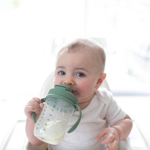Vaso con asas y pajita 270 ml (6M+)
