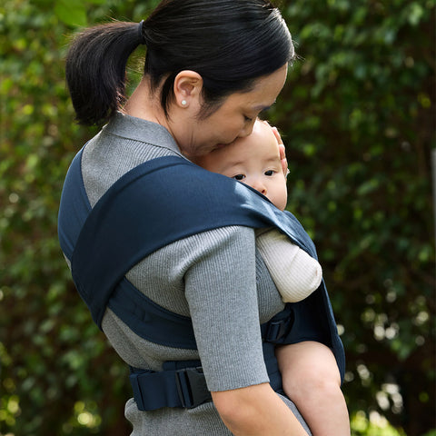 Portabebés Ergobaby EMBRACE