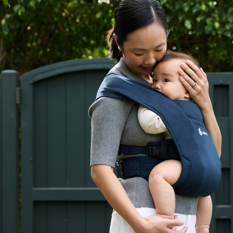 Portabebés Ergobaby EMBRACE